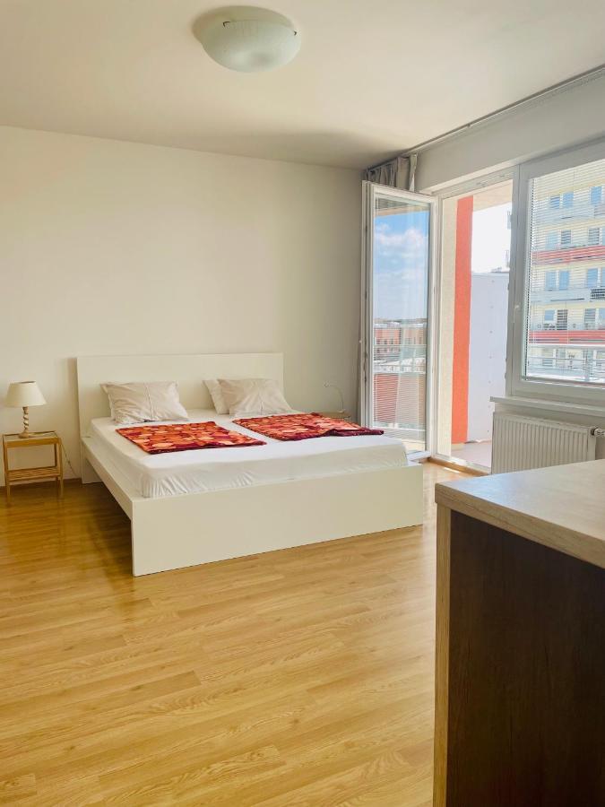 A Nice Place To Stay Apartments Prague Ngoại thất bức ảnh