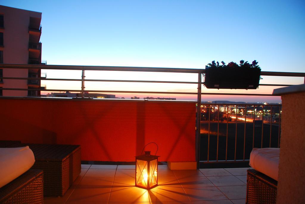 A Nice Place To Stay Apartments Prague Ngoại thất bức ảnh