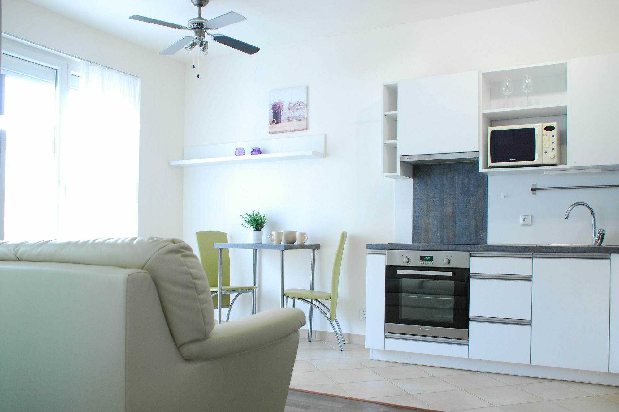 A Nice Place To Stay Apartments Prague Ngoại thất bức ảnh